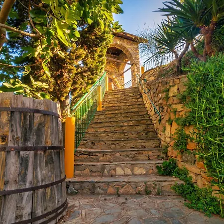 Geranion Village Resort
