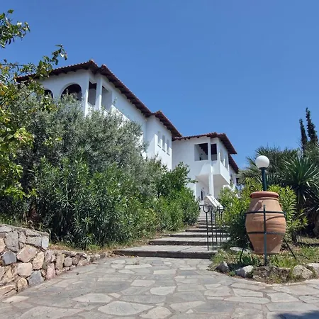 Geranion Village