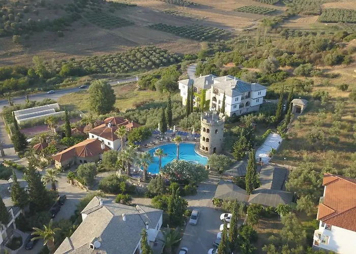 Geranion Village Курортный комплекс Никити