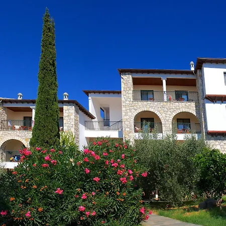 Geranion Village Resort 4*