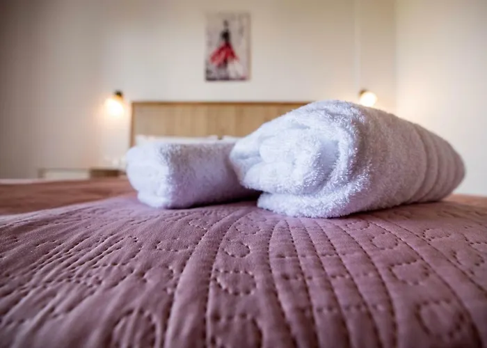 Complex Geranion Village